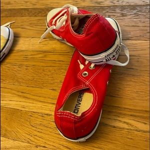 Converse Red 9.5